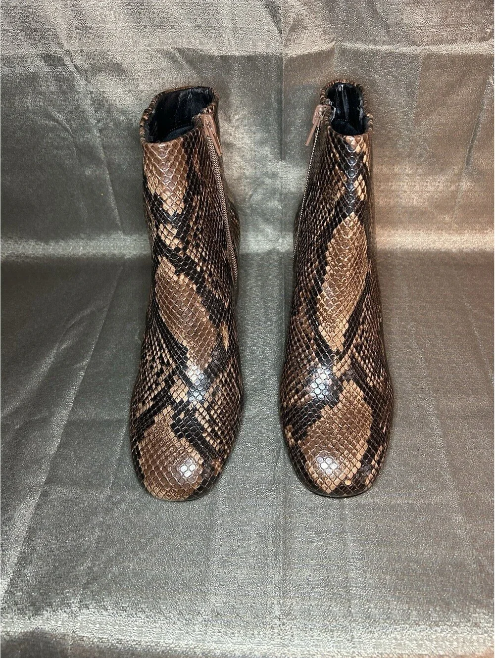 Aldo Brown Snakeskin Boots Size 8.5 Block Heel Zipper Rounded Toe Excellent